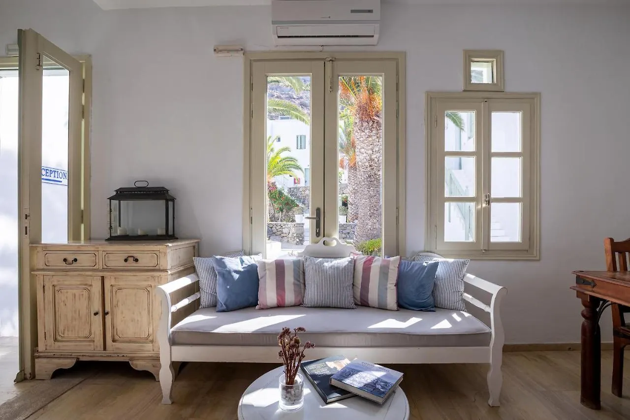 Olia Hotel Tourlos Greece