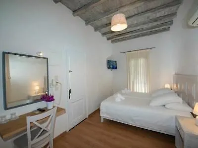Olia Hotel Tourlos